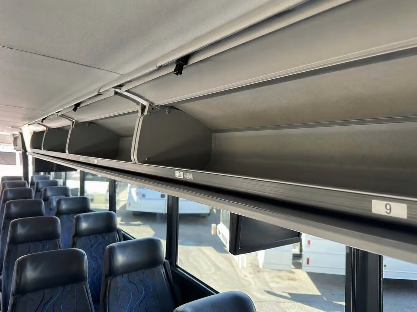 greenwood 18 passenger minibus overhead storage