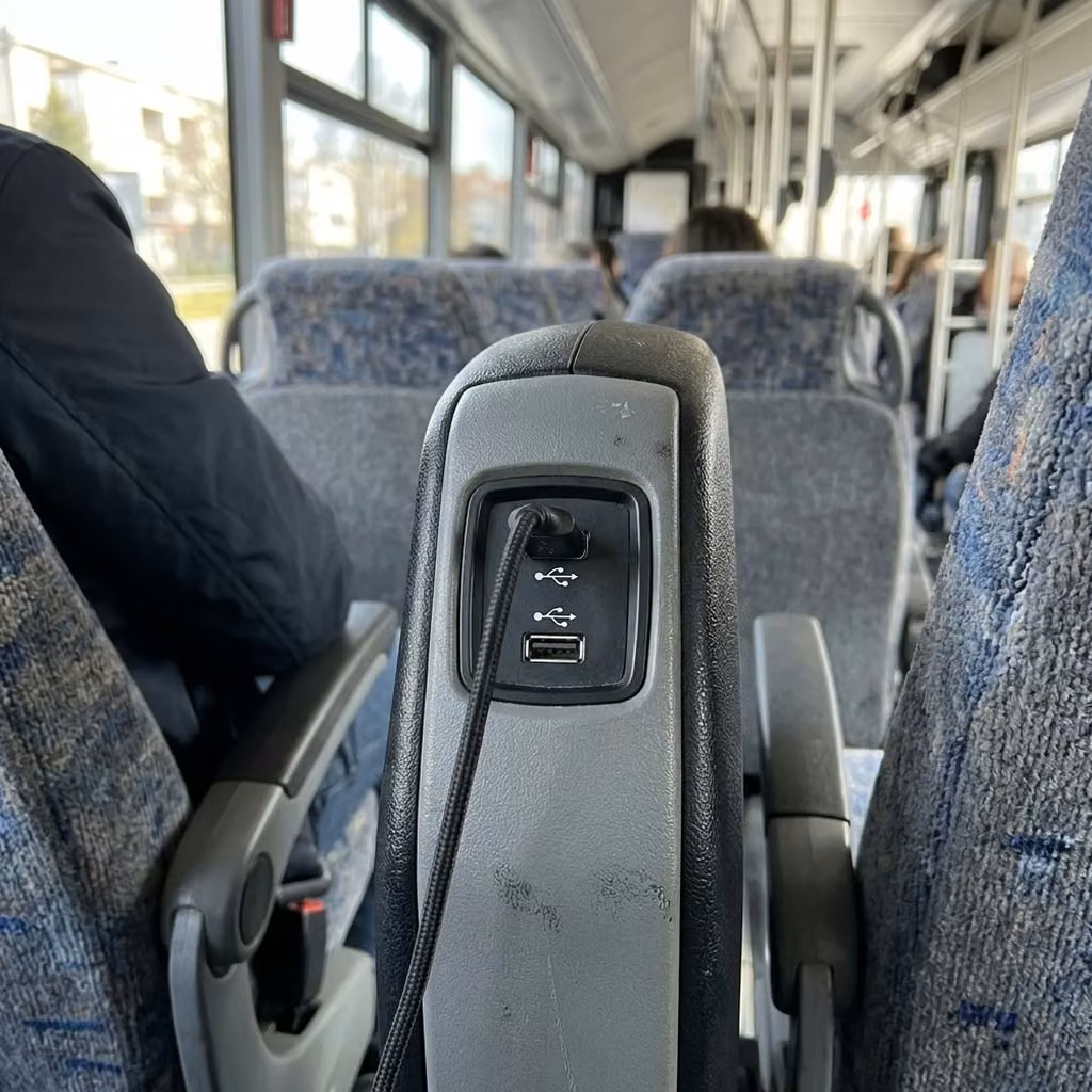 greenwood 28 passenger minibus usb charging