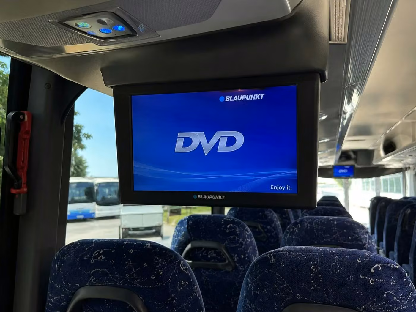 greenwood 56 passenger charter bus tvs
