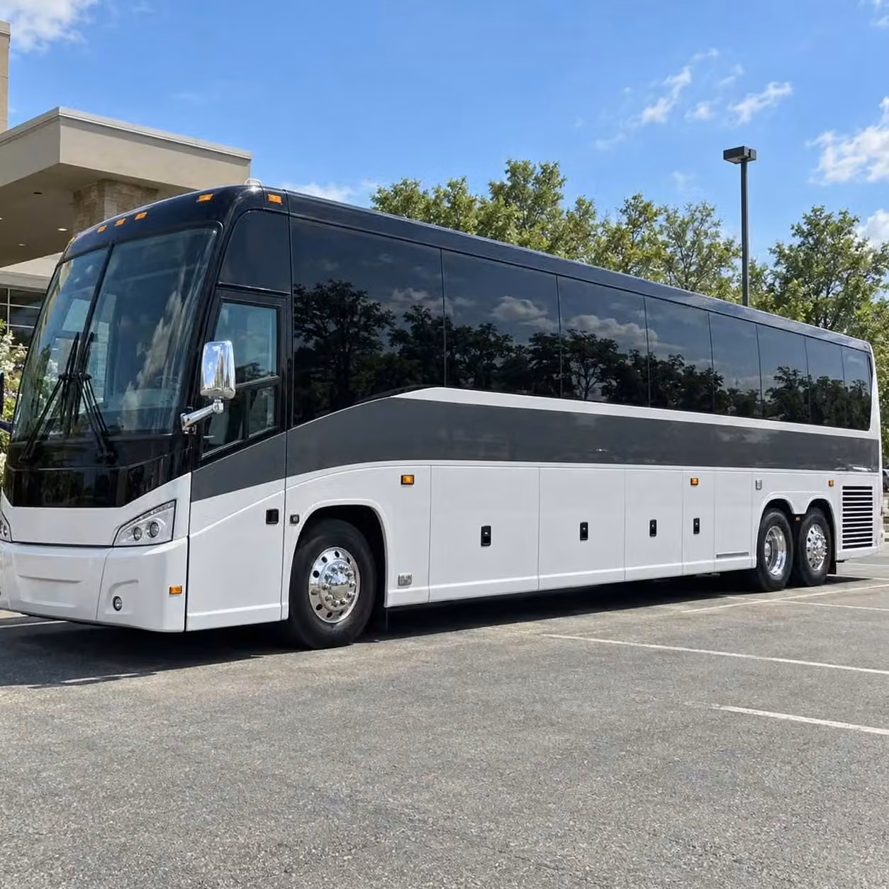 greenwood charter bus transportation to memorial stadium